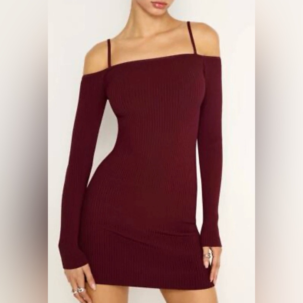 🟤NWT Good American Virgo Cold Shoulder Long Sleeve Sweater Dress in Oxblood XL - Picture 2 of 5